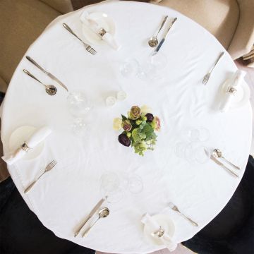 White Table Cloth 137 x 137cm