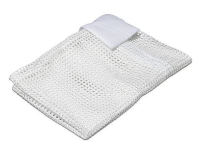 Net Bag Medium Zipped 46 X 61Cm White Tag